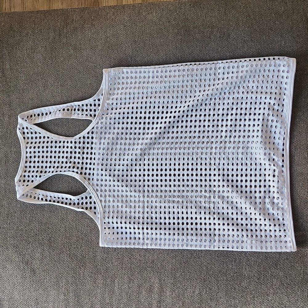 Mesh Tank Top - Picture 2 of 3